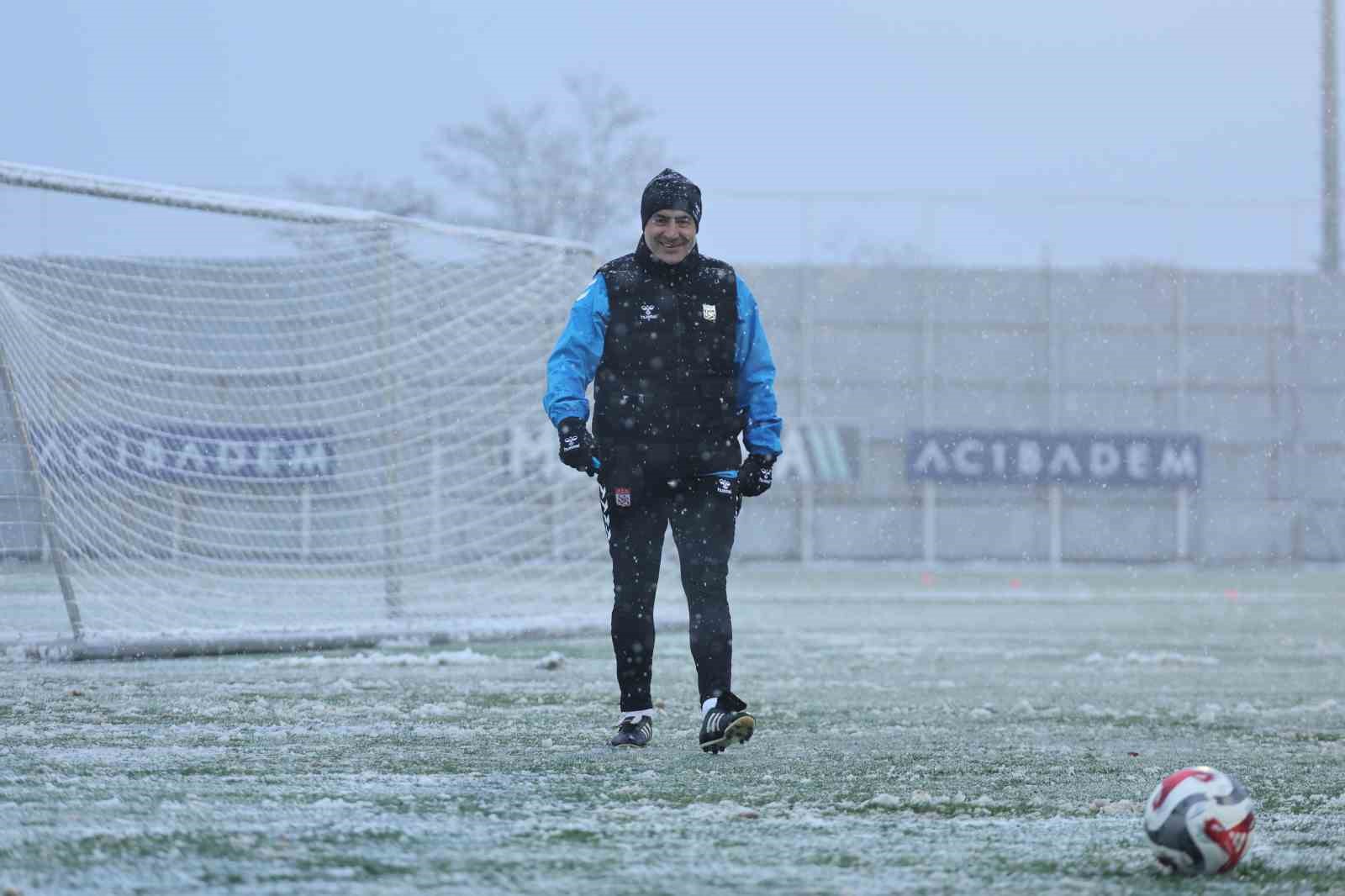 sivasspor kar altinda calisti 1 RCirtgdq