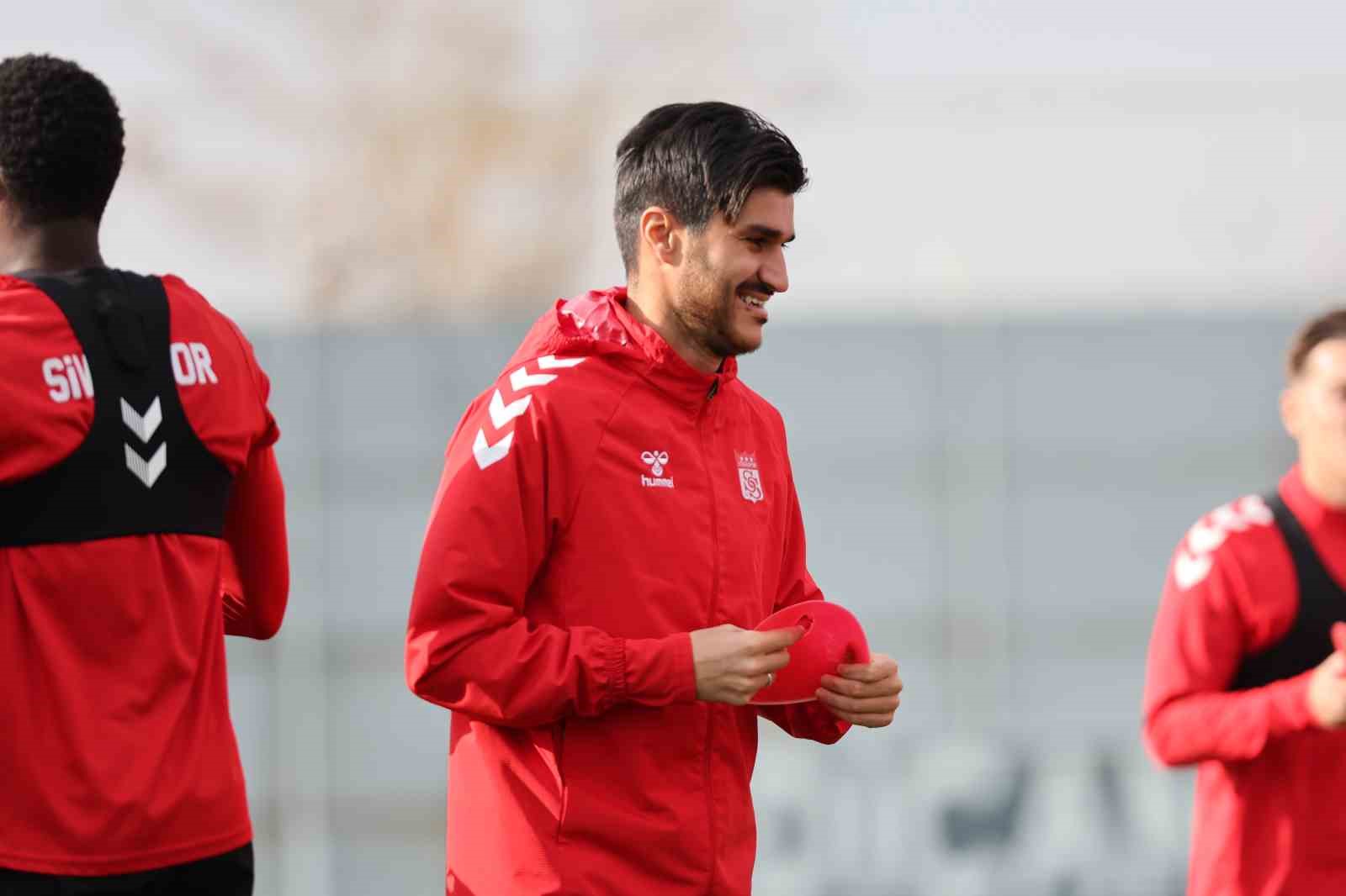 Sivasspor, Manisa maçına hazır 8 sivasspor manisa macina hazir 4 4T1QErce