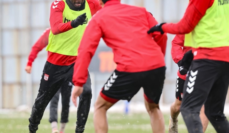 sivasspor-pas-calisti-KXZ1eu9p.jpg