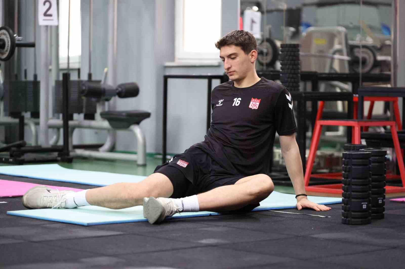 sivasspor salonda calisti 4 2CGqGcl1