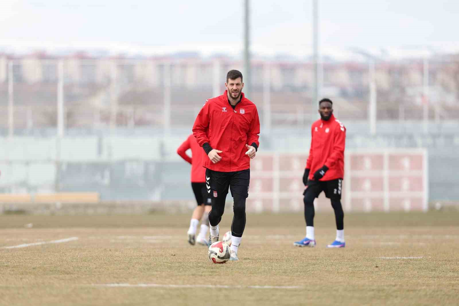 sivasspor umraniyespor macina hazir 0 bjTbmw8h