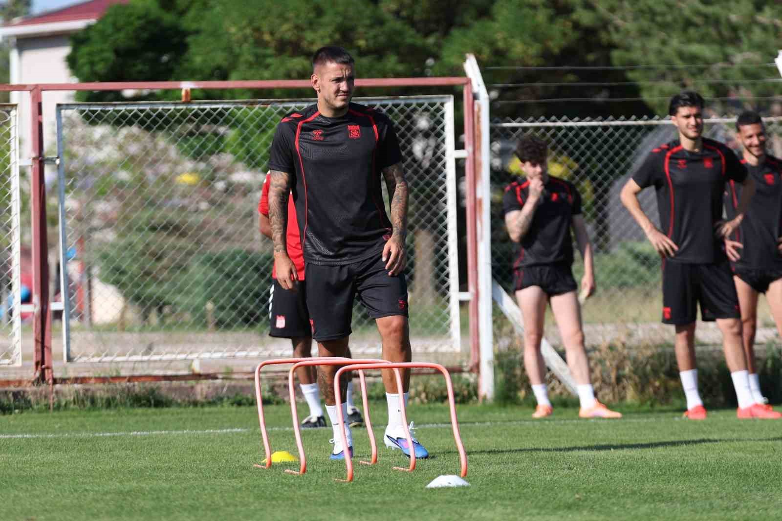 sivasspor yeni sezona hazirlaniyor 1 zJ5SGNc5