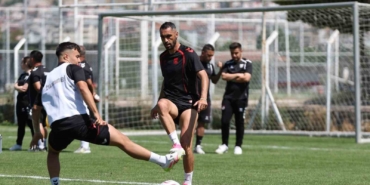sivasspor-yeni-sezona-hazirlaniyor-GuwDaiiB.jpg