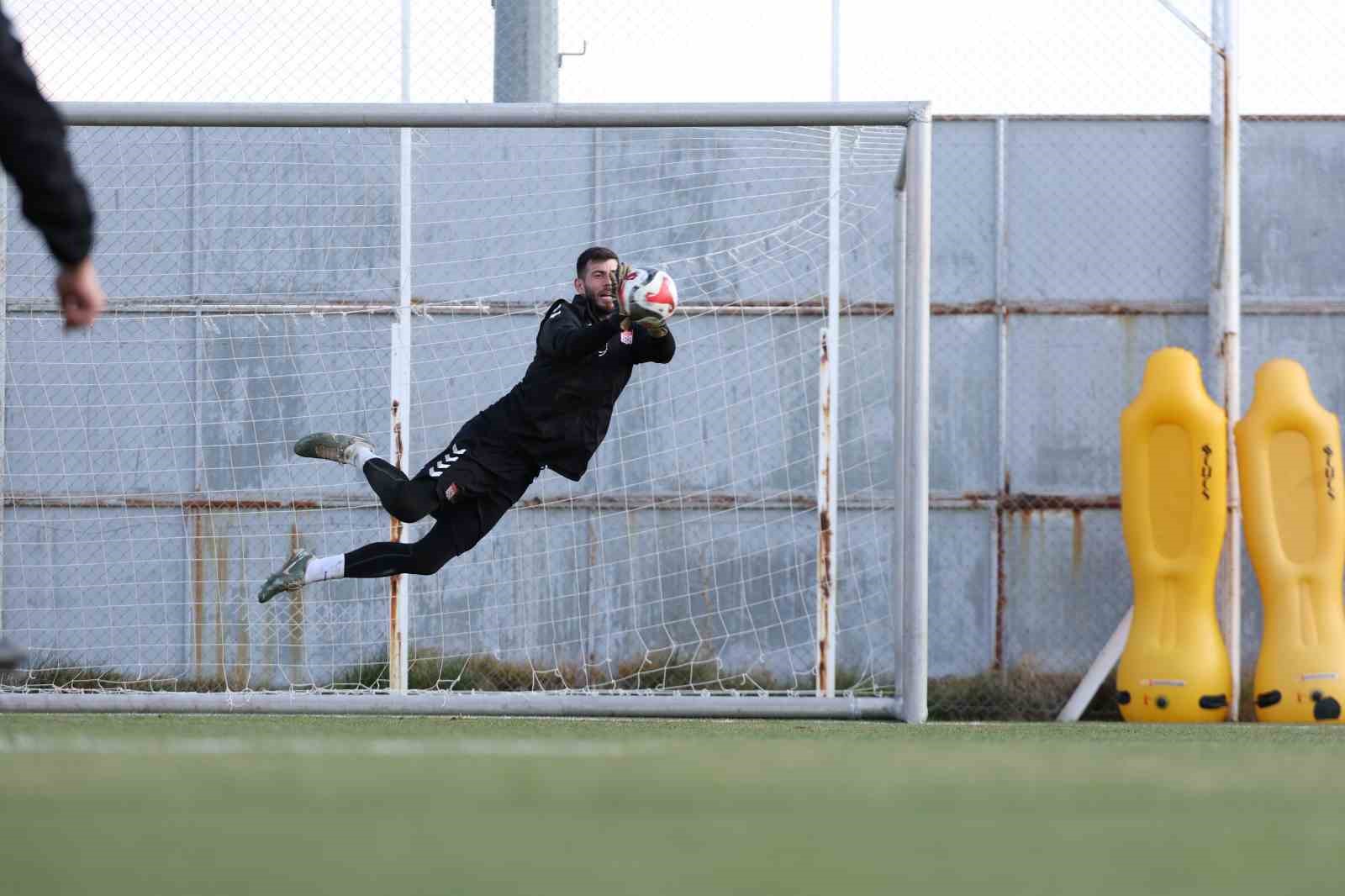 sivassporda boluspor macinin hazirliklari suruyor 4 RBCL3tTf