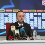 sivassporda-burak-ozcoban-yeniden-aday-adV7FE9L.jpg