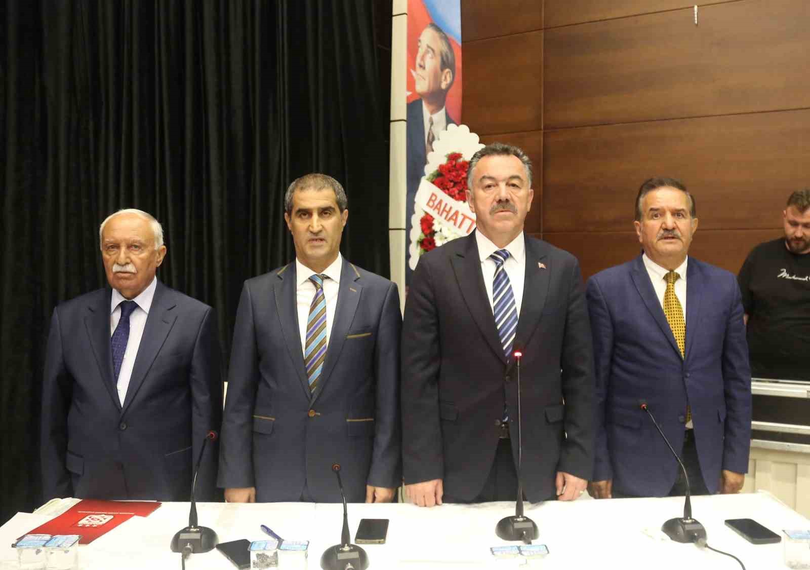 sivassporda burak ozcoban yeniden baskan secildi 3 FHqi29YM