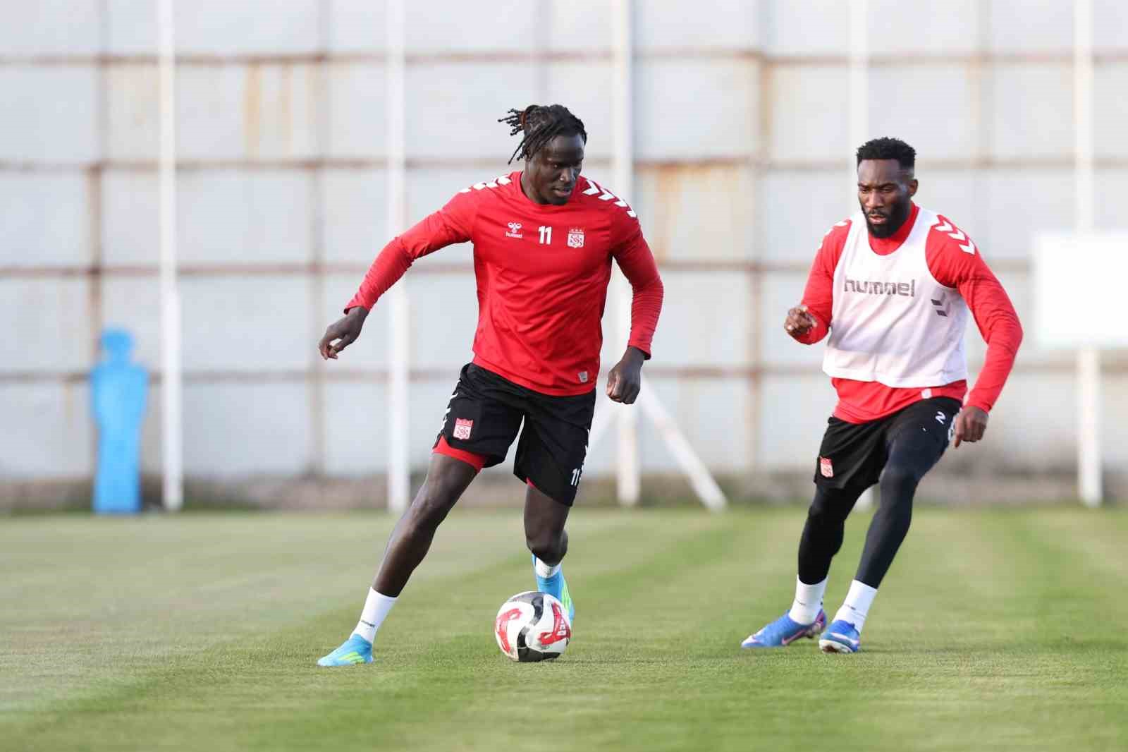sivassporda corum fk hazirliklari basladi 1 gLlMCdqd