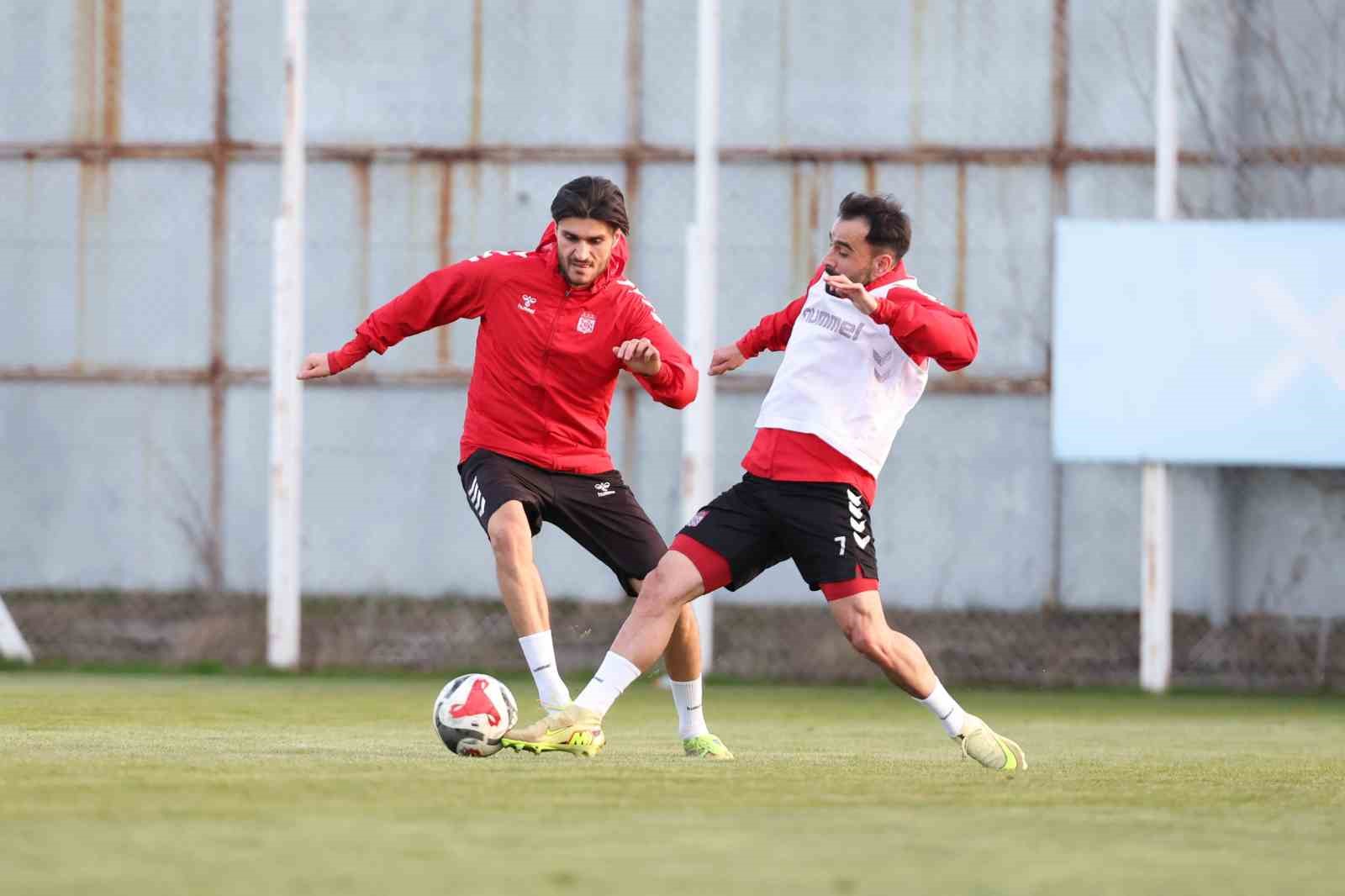 sivassporda corum fk hazirliklari basladi 2 ktAVd8y9