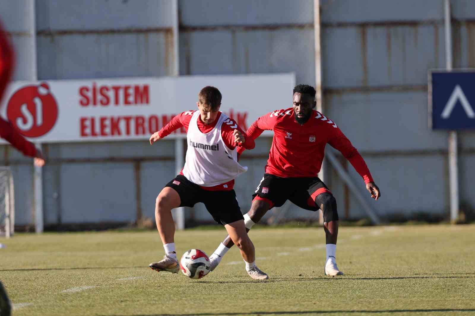 sivassporda istanbulspor macinin hazirliklari basladi 3 6zLvKq3J