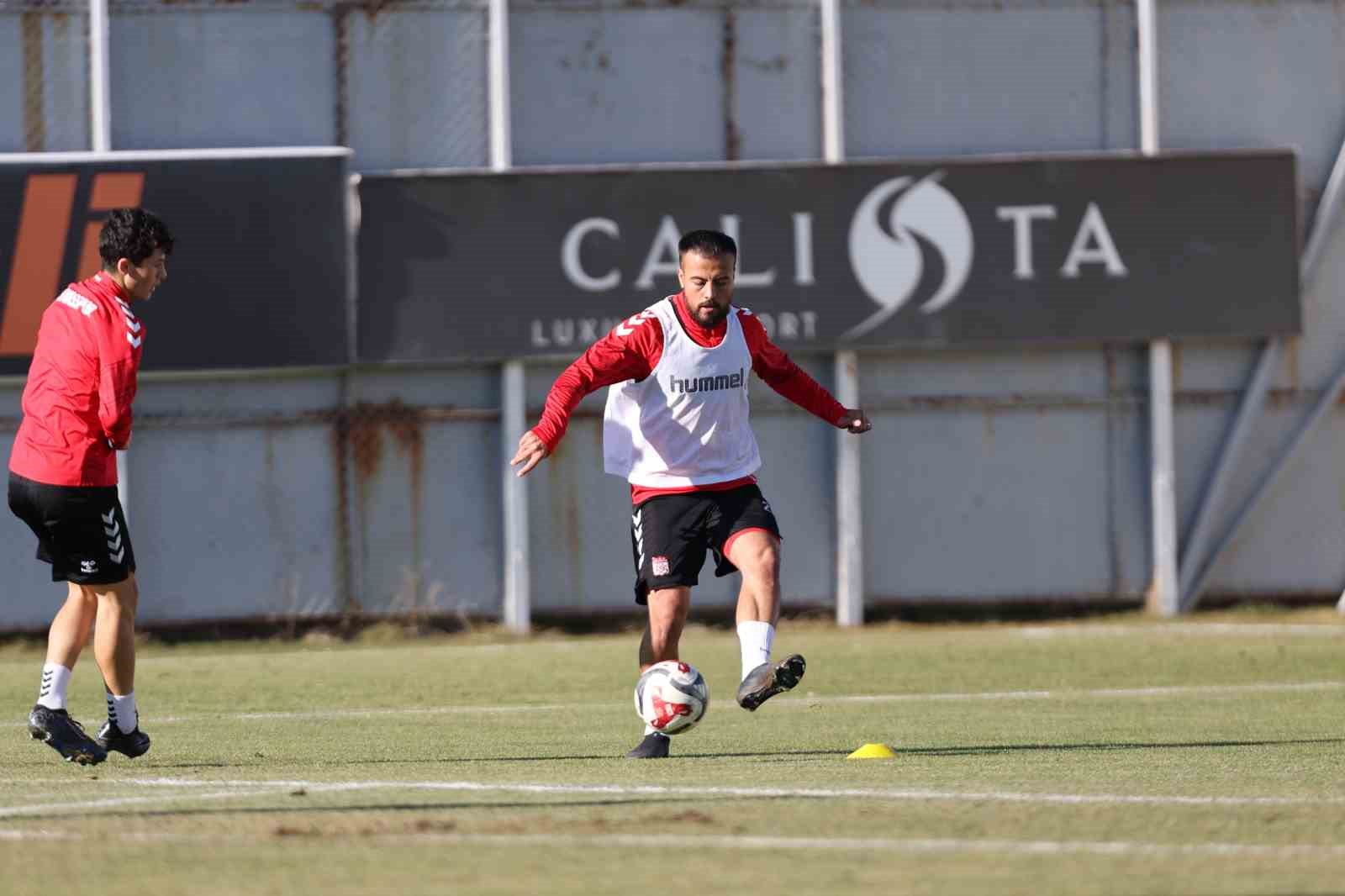 sivassporda istanbulspor macinin hazirliklari basladi 4 kPLLp6Bv