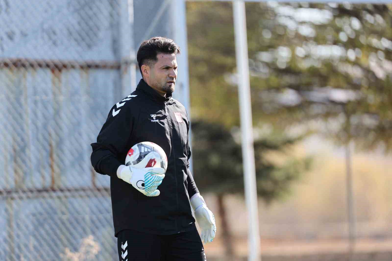 Sivasspor’da Manisa FK maçı hazırlıkları sürüyor 9 sivassporda manisa fk maci hazirliklari suruyor 5 X7UJaz5a