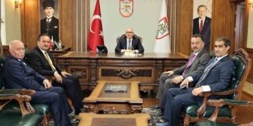 sivassporda-yeni-yonetim-arayisi-suruyor-l4lOd6Fs.jpg