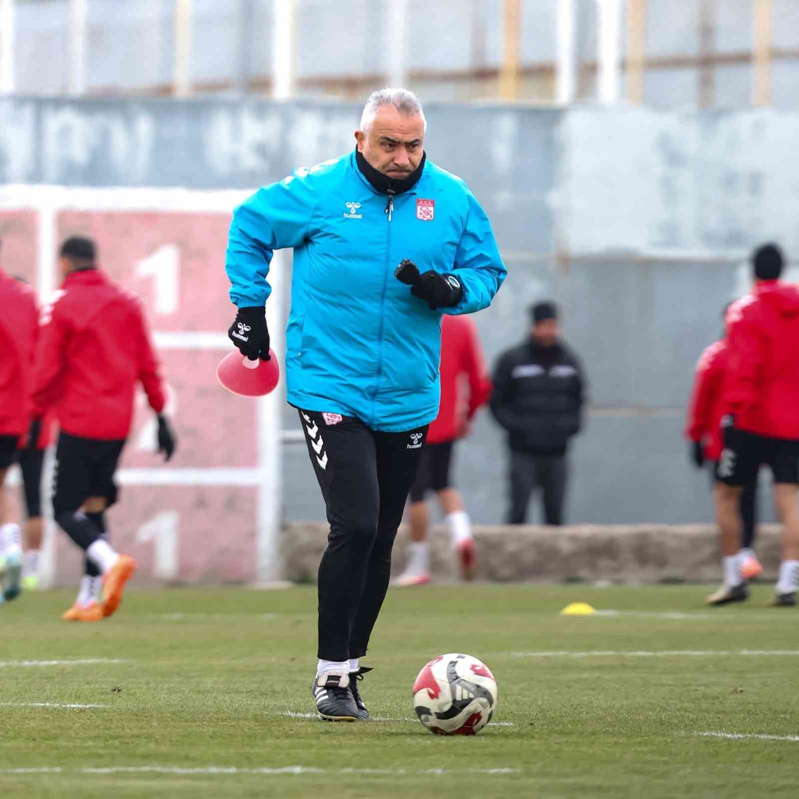 sivasspordan mehmet altiparmak icin aciklama 1 VL8tPXvW