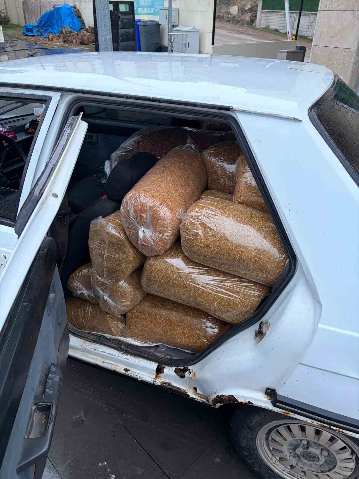 sivasta 1 ton 9 kilogram tutun ele gecirildi 1 nLEvZJzZ