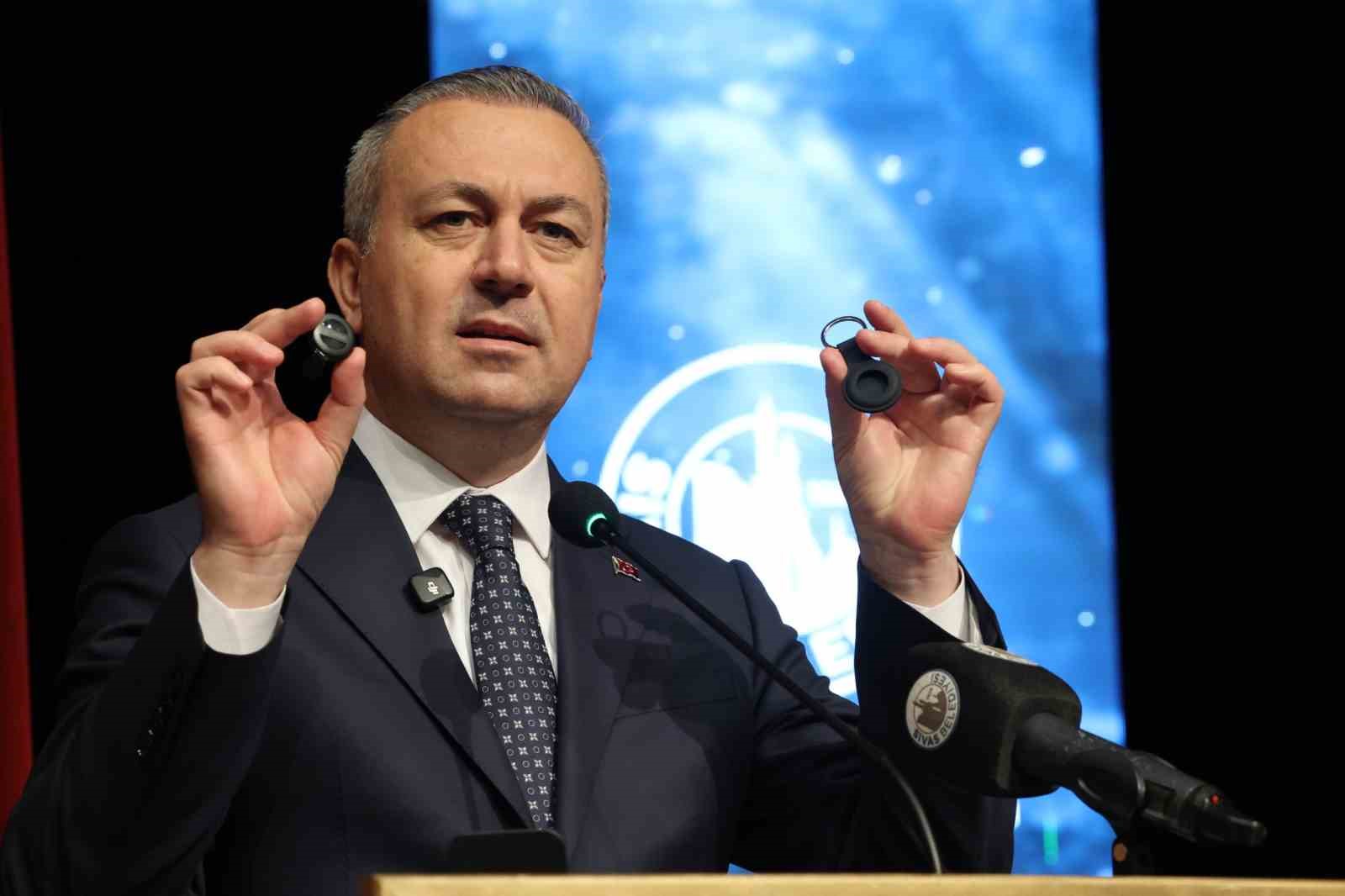 sivasta 100 ozel cocuga akilli takip cihazi dagitildi 0