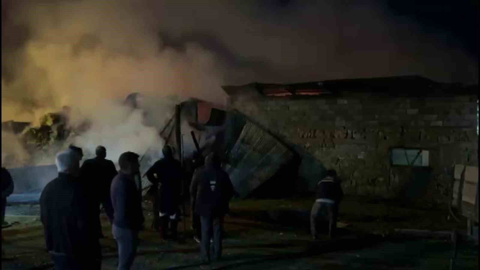 sivasta ahir yangini geceyi aydinlatti 3