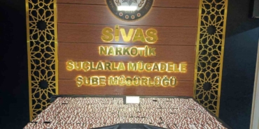 sivasta-binlerce-uyusturucu-hap-ele-gecirildi-Ty4Jkq3j.jpg