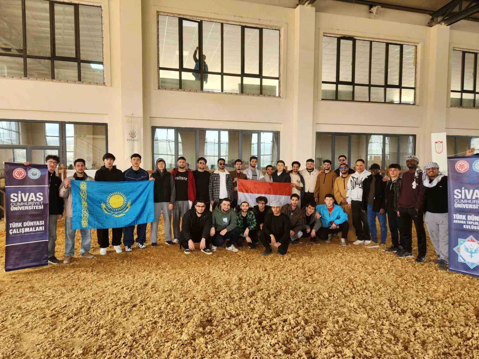 sivasta egitim goren uluslararasi universite ogrencileri turk dunyasi genclik kampinda bir araya geldi 0 DP1D9zDJ