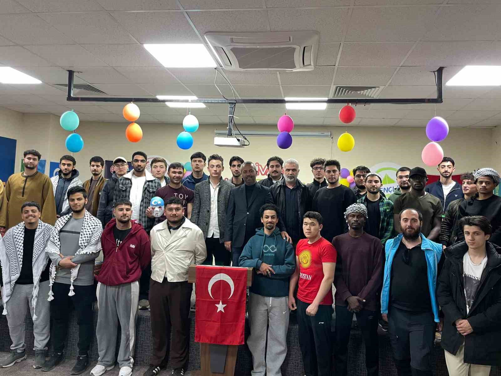 sivasta egitim goren uluslararasi universite ogrencileri turk dunyasi genclik kampinda bir araya geldi 4 VLfqh68q