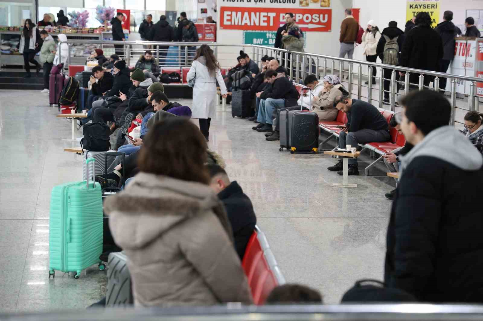 sivasta etkili olan kar hayati durma noktasina getirdi 2 sTpGYwTI