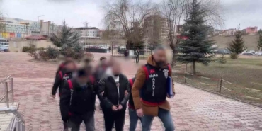 sivasta-gayrimenkul-vaadiyle-24-milyonluk-vurgun-operasyonu-2gAKuypT.jpg