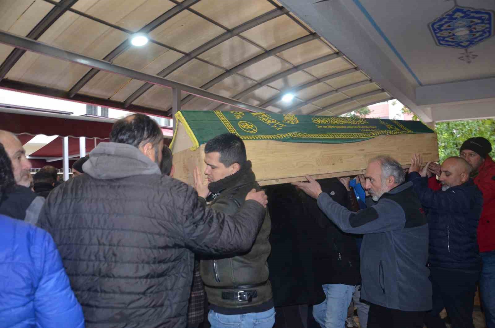 sivasta gocuk altinda can veren santiye muduru bafrada defnedildi 2 uq6Ga3UA