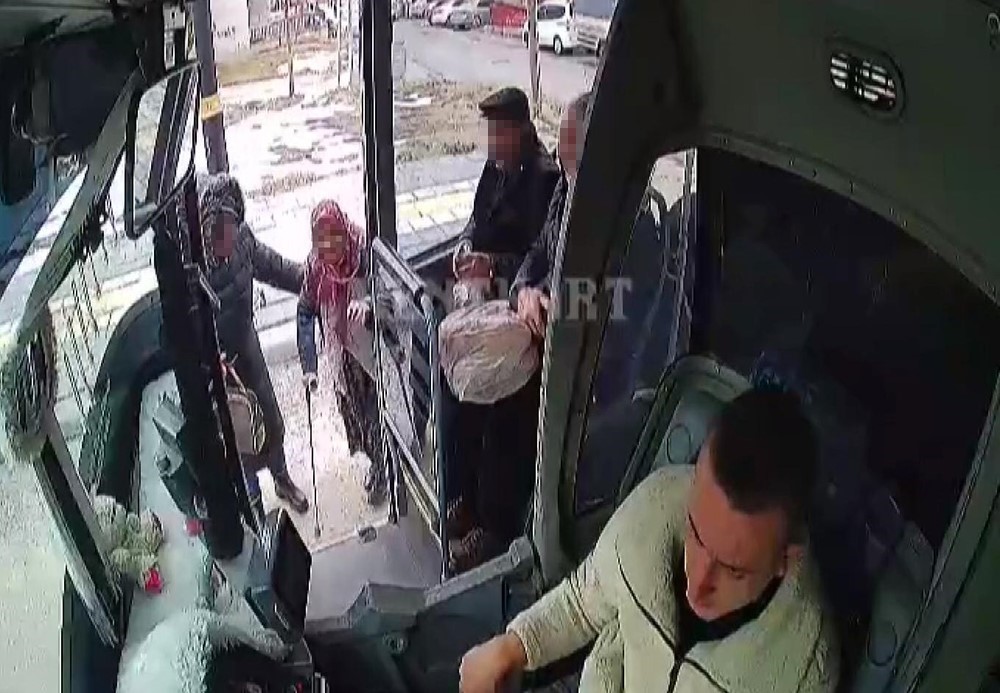 sivasta halk otobusu soforunun hareketi takdir topladi 5 GHgZ9dqb