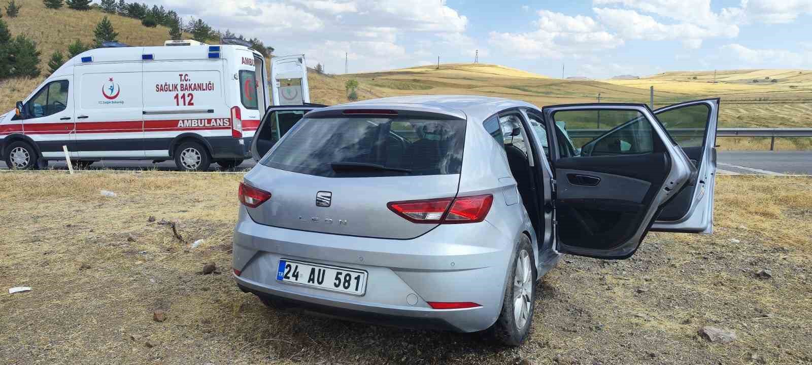 sivasta iki arac kavsakta carpisti 1 kisi oldu 8 kisi yaralandi 3 qnB1yZaE