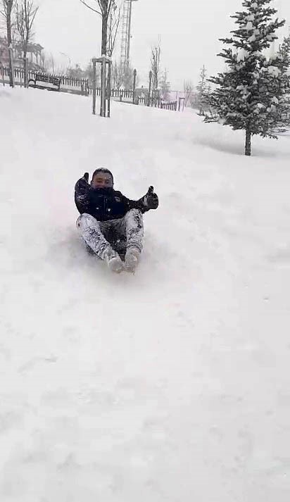 sivasta kar ve dondurucu soguk renkli goruntuler olusturdu 3 skOU6iUC