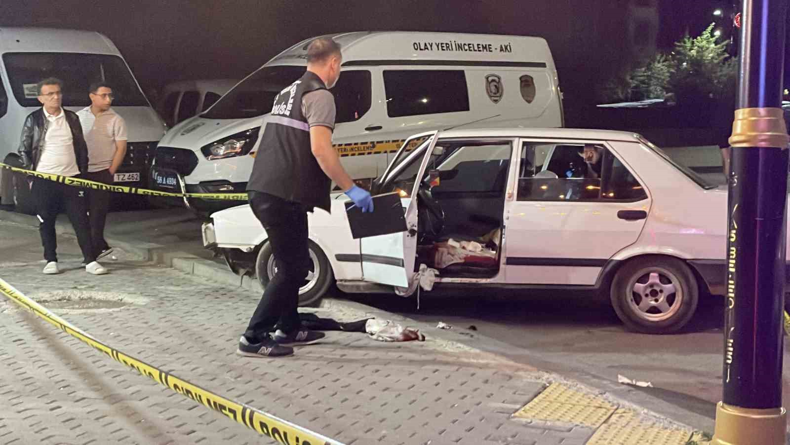 Sivas’ta kayınbaba damadını tabancayla vurdu: 1 yaralı 7 sivasta kayinbaba damadini tabancayla vurdu 1 yarali 3 ejjuNEFM