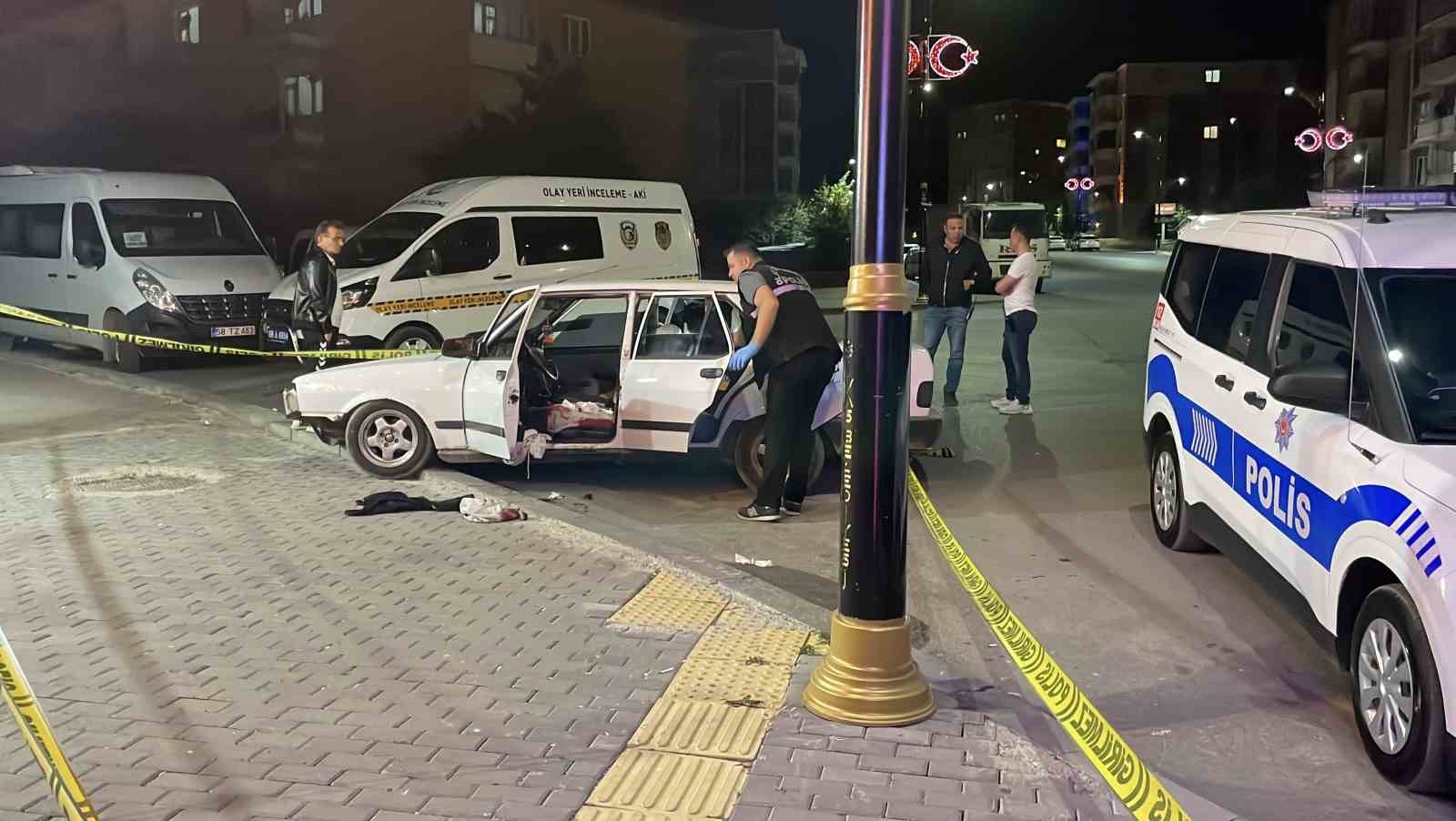 Sivas’ta kayınbaba damadını tabancayla vurdu: 1 yaralı 8 sivasta kayinbaba damadini tabancayla vurdu 1 yarali 4 SuEirrbS