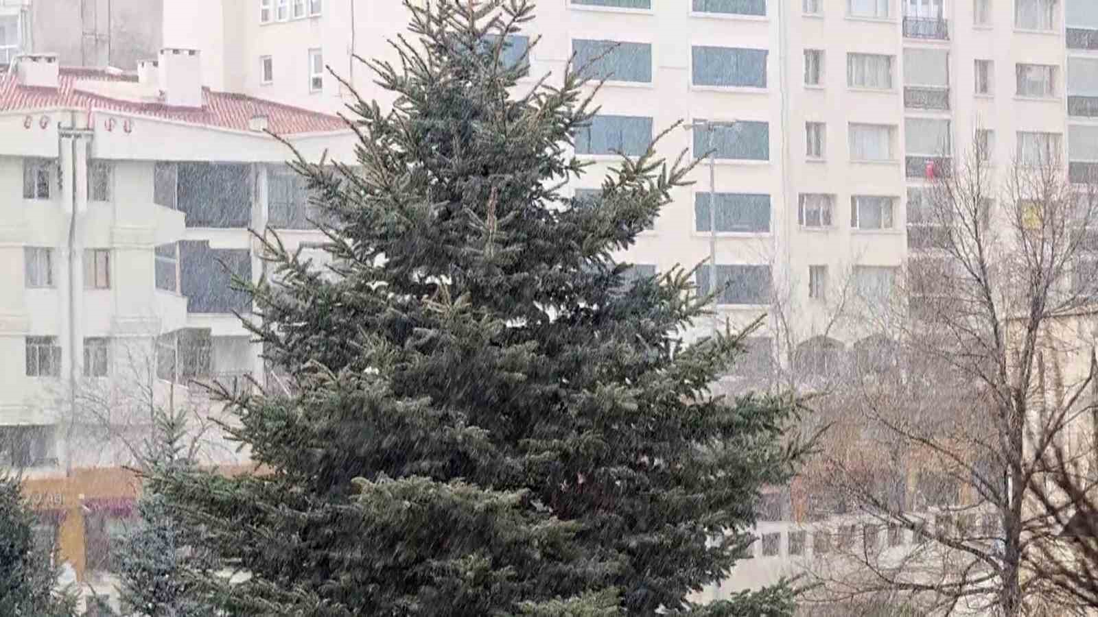 sivasta kis geri dondu 4 UlUntPvj