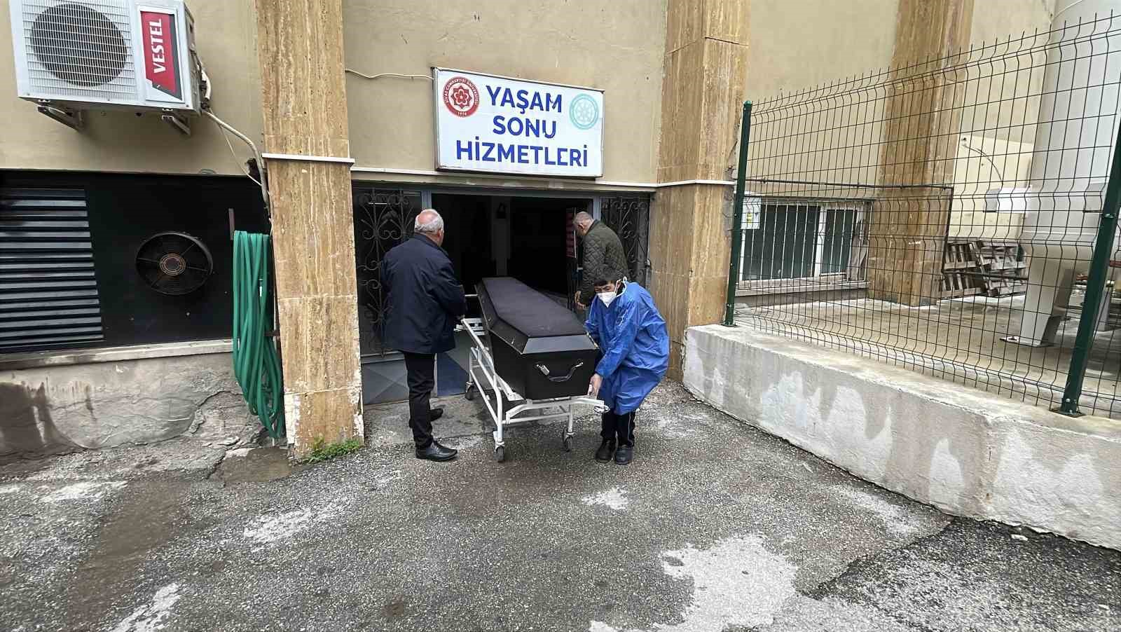 sivasta kkka virusu nedeniyle 3 olum yasandi 2 BJVq72LH