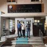 sivasta-sahte-kimlik-kullanan-cezaevi-firarisi-polisin-dikkatinden-kacmadi-HtfNdV95.jpg