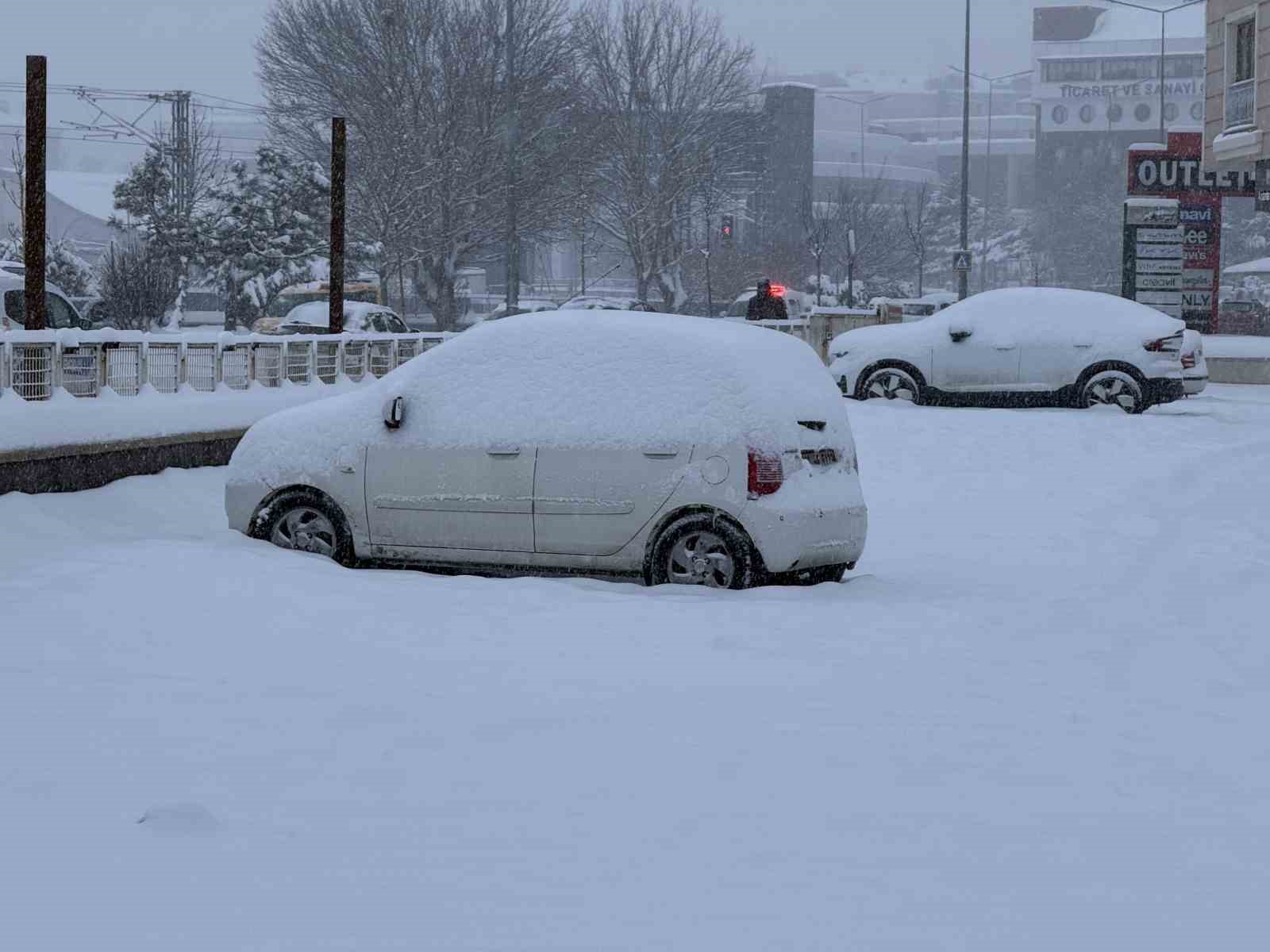 sivasta surucu kursu sinavlarina kar engeli 0 v7agZcjR