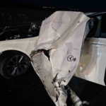 sivasta-traktore-carpan-mercedes-hurda-yiginina-dondu-4-yarali-Qb3zhVi5.jpg