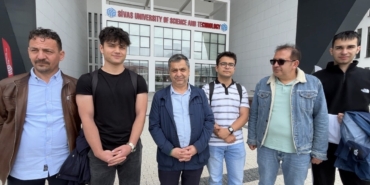 sivasta-universite-adaylari-sinav-heyecanini-prova-ile-attilar-YBS6FhIv.jpg