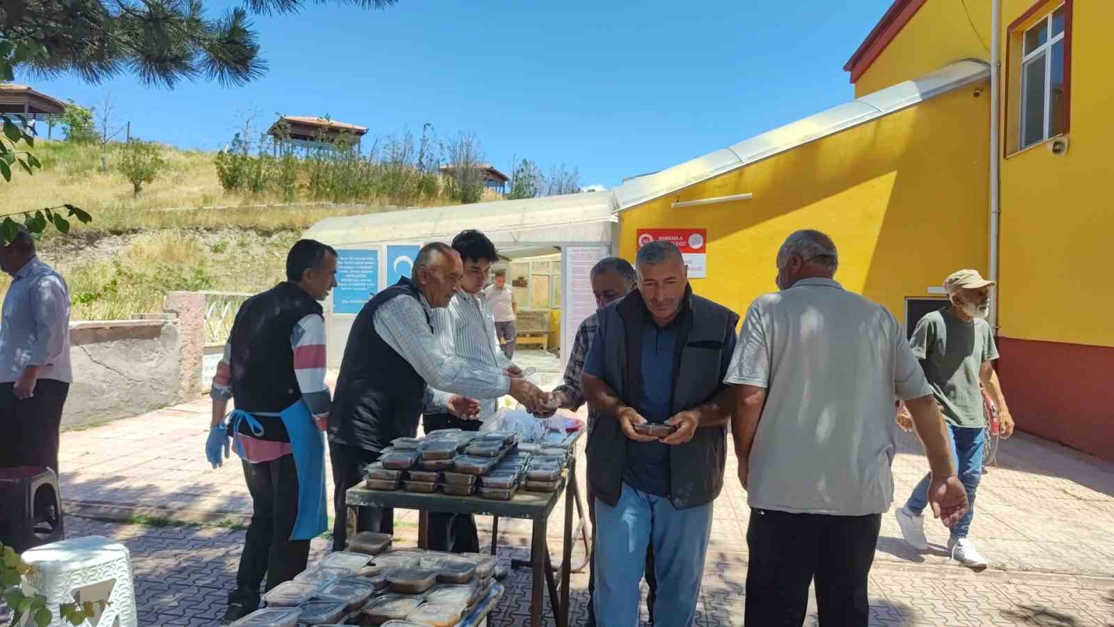 sivasta vatandaslara asure dagitildi 2 9CLQBNT8