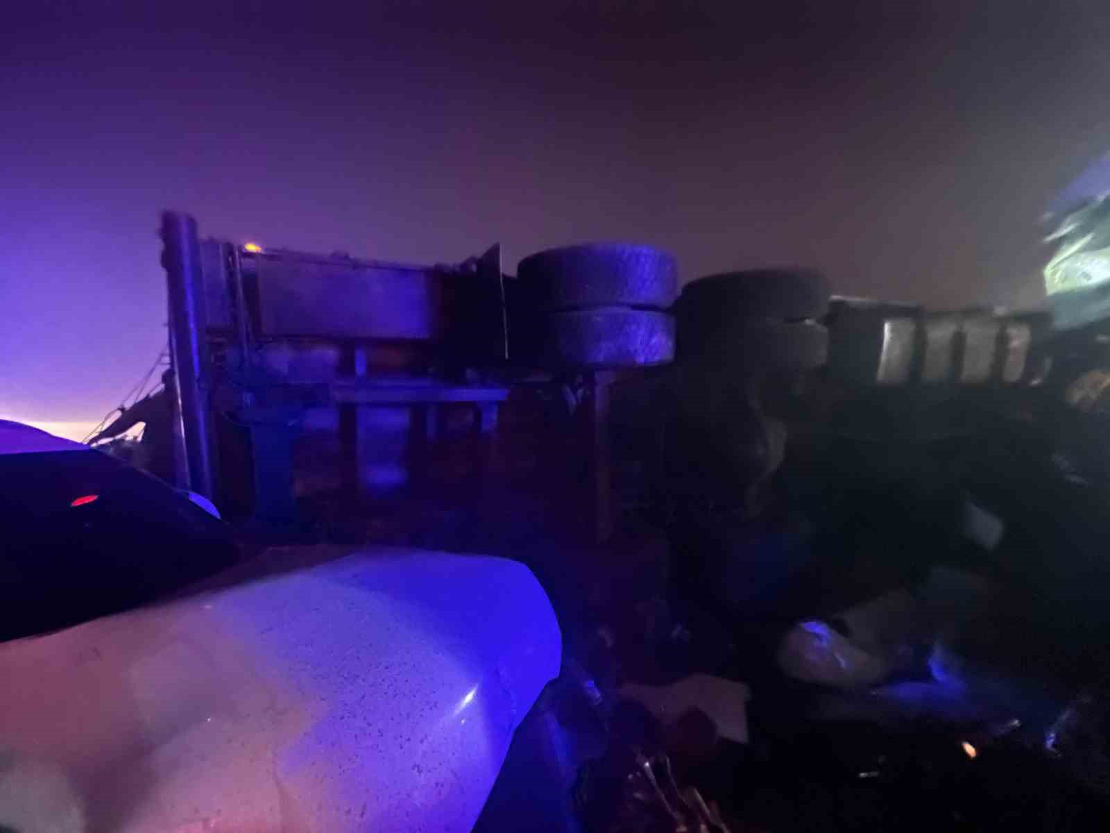 sivasta zincirleme trafik kazasi 8 yarali 1 FHrKSKIZ
