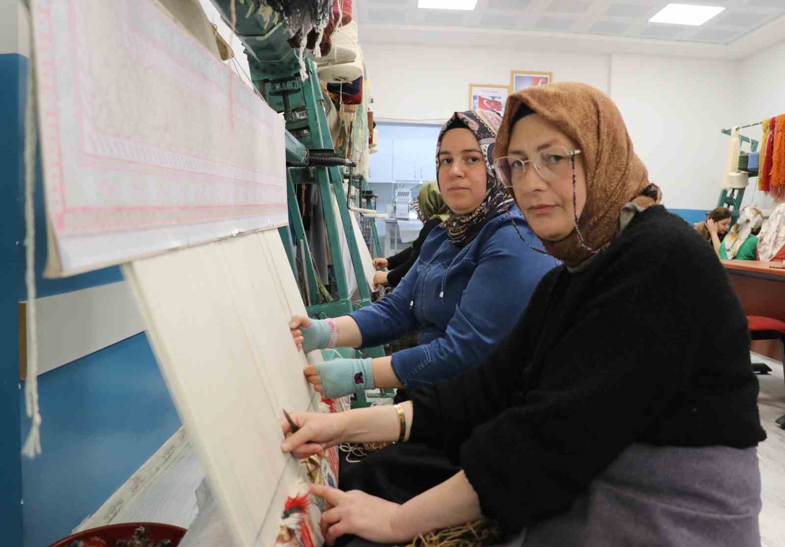 sivastan tbmmye tasinmisti 103 yillik tarihi miras ilmek ilmek dokunarak tekrar hayat buluyor 1 rav12uMS