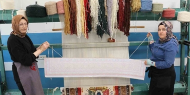 sivastan-tbmmye-tasinmisti-103-yillik-tarihi-miras-ilmek-ilmek-dokunarak-tekrar-hayat-buluyor-3G6LjLOx.jpg
