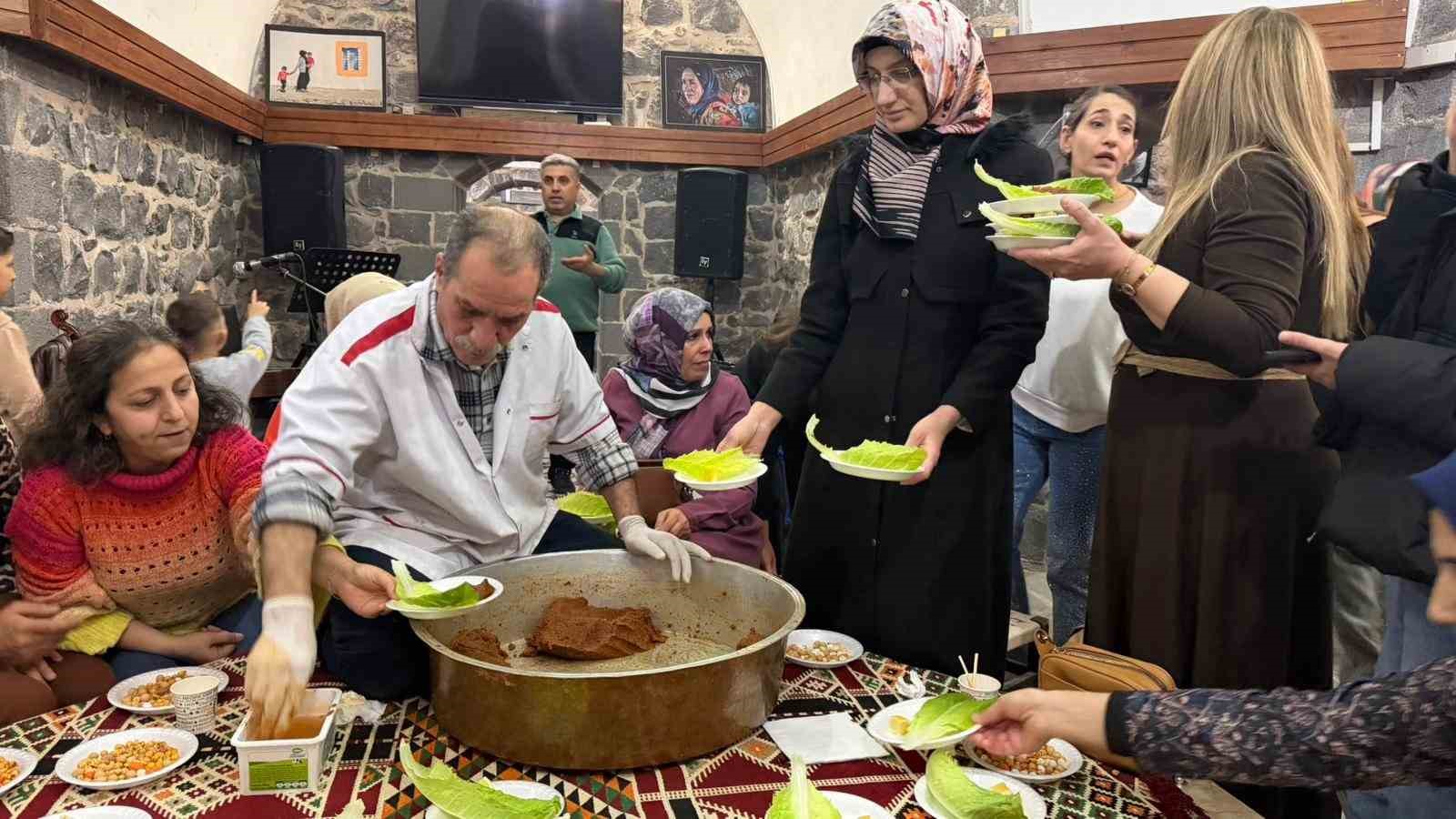 siverekte 8 mart dunya kadinlar gunu etkinlikle kutlandi 7 c9eEZ7Ms