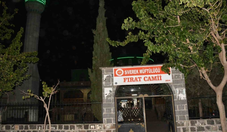 siverekte-cami-bahcesinde-gomulu-bulunan-bebegin-sirri-cozuluyor-ChbqpVy8.jpg