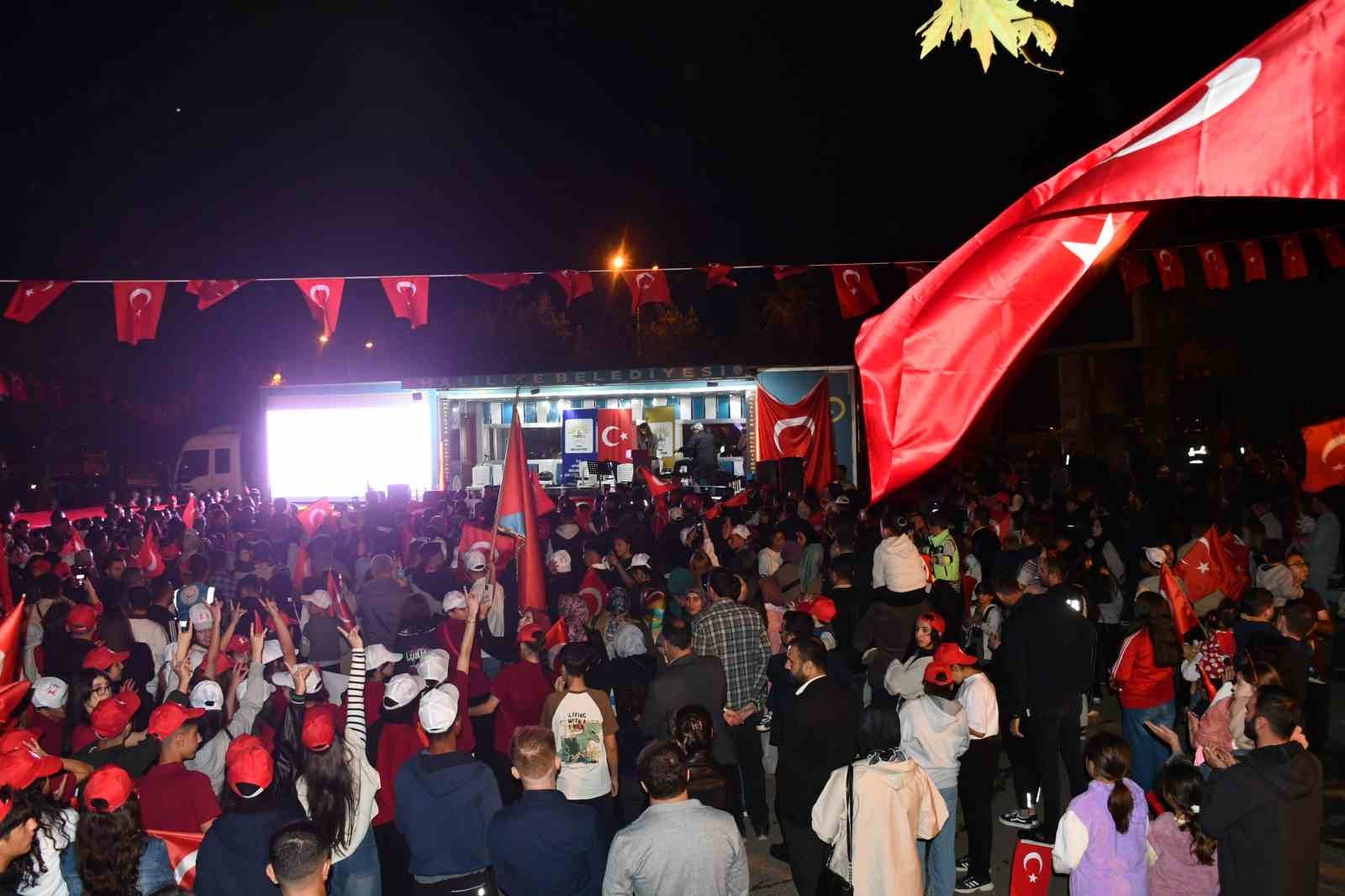 siverekte fener alayi yuruyusu duzenlendi 5 bLcHIptw