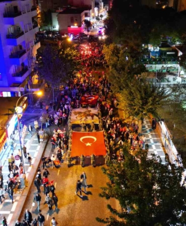 siverekte-fener-alayi-yuruyusu-duzenlendi-cEKScffl.jpg