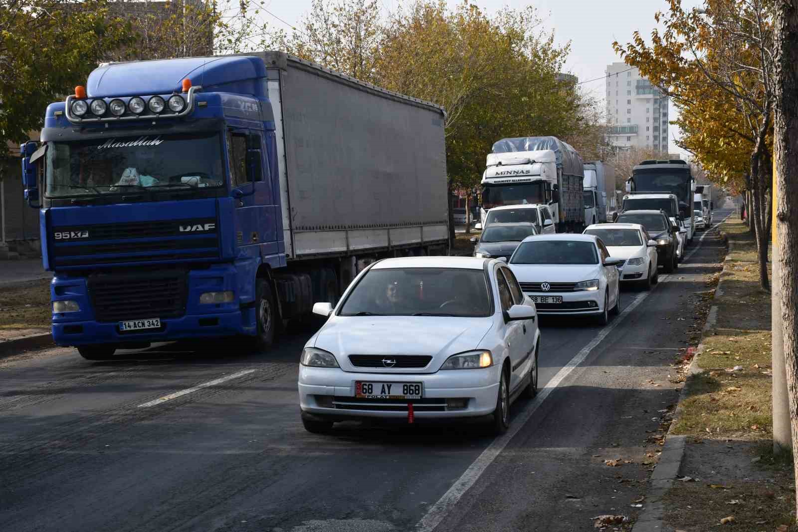 siverekte yurek burkan protesto esimin acisi son olsun bu yolu kaldirin 4 vIkjIvSh