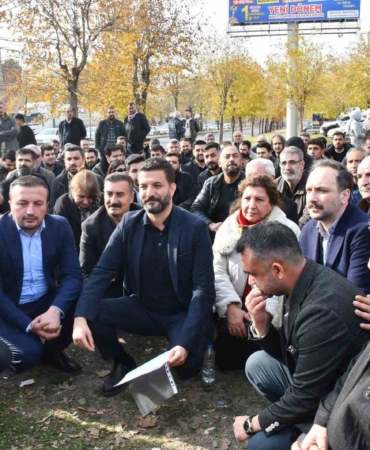 siverekte-yurek-burkan-protesto-esimin-acisi-son-olsun-bu-yolu-kaldirin-xvYuNlej.jpg