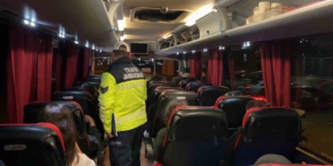 sivil-trafik-jandarmalari-sehirlerarasi-otobuslerde-k7GlDhWO.jpg