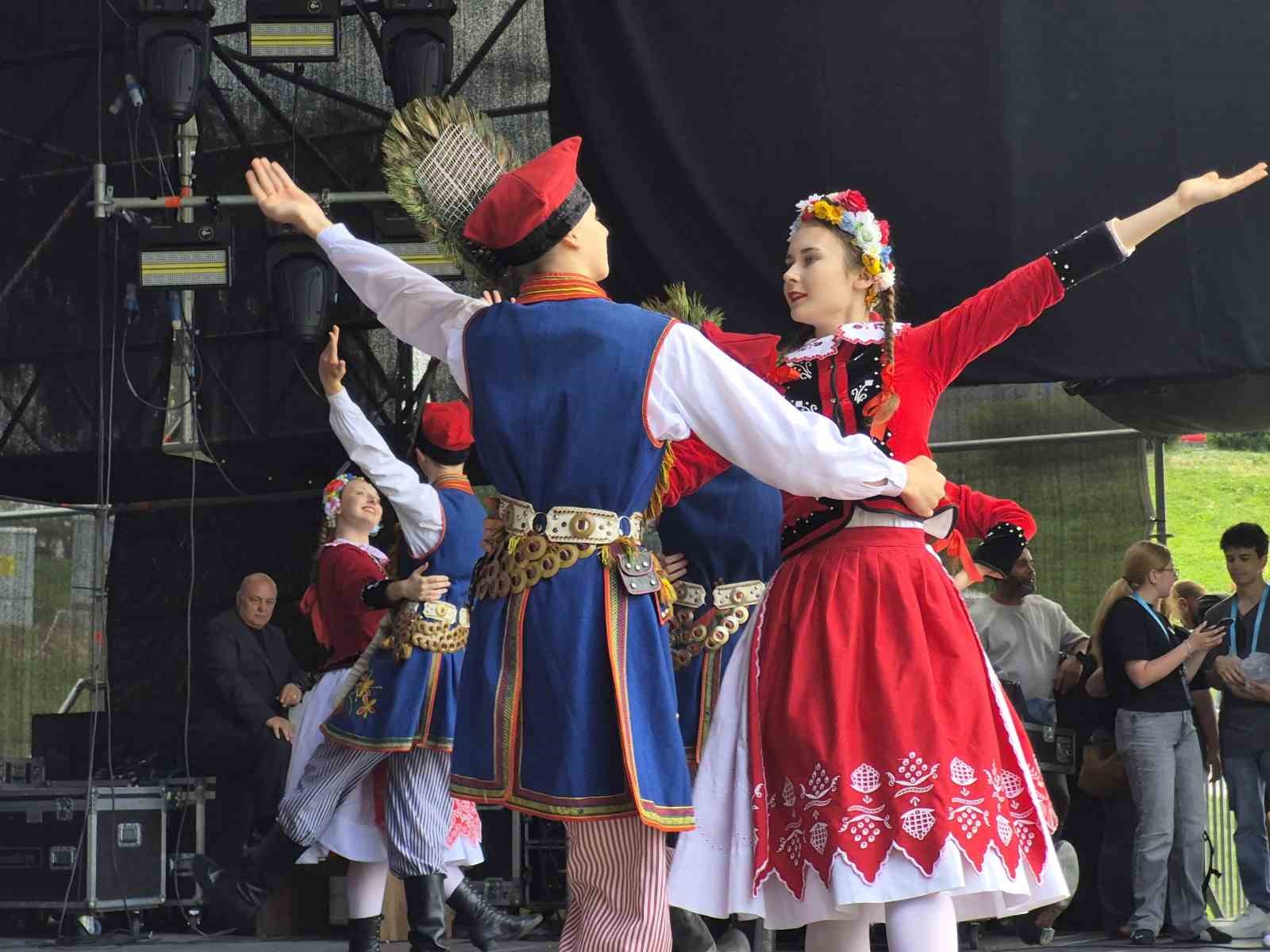Sivrihisar’da 10. Uluslararası Nasreddin Hoca Kültür ve Sanat Festivali coşkuyla başladı 9 sivrihisarda 10 uluslararasi nasreddin hoca kultur ve sanat festivali coskuyla basladi 5 5HMgPFgW