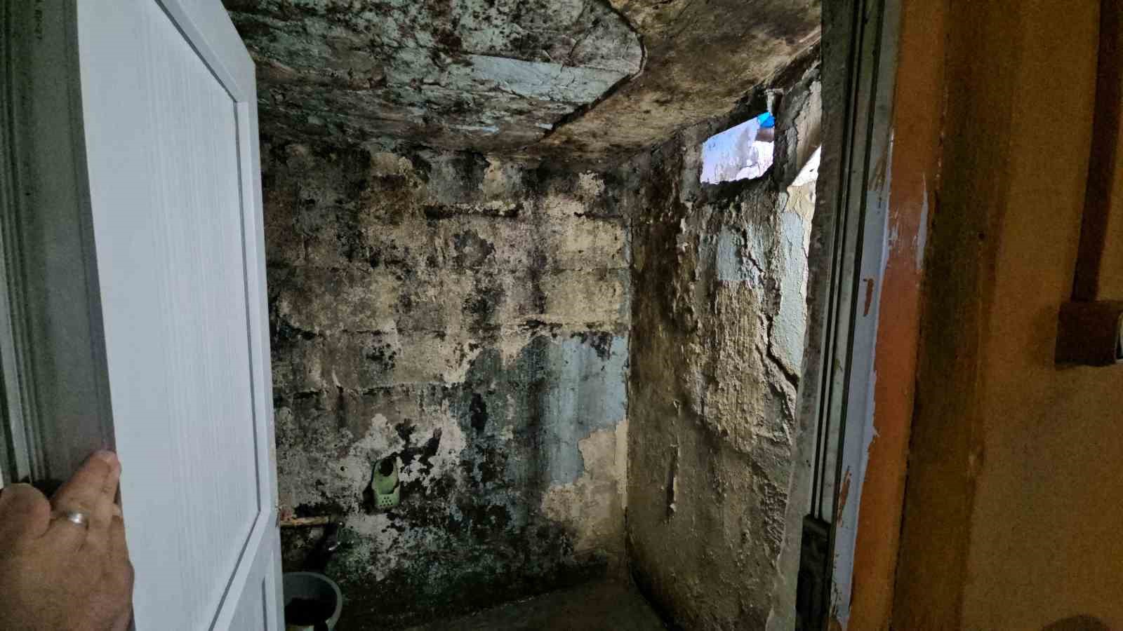 sizofren hastasi esi ve iki cocuguyla yasam mucadelesi veren kadin cocuklarimin rahat uyanmasini istiyorum